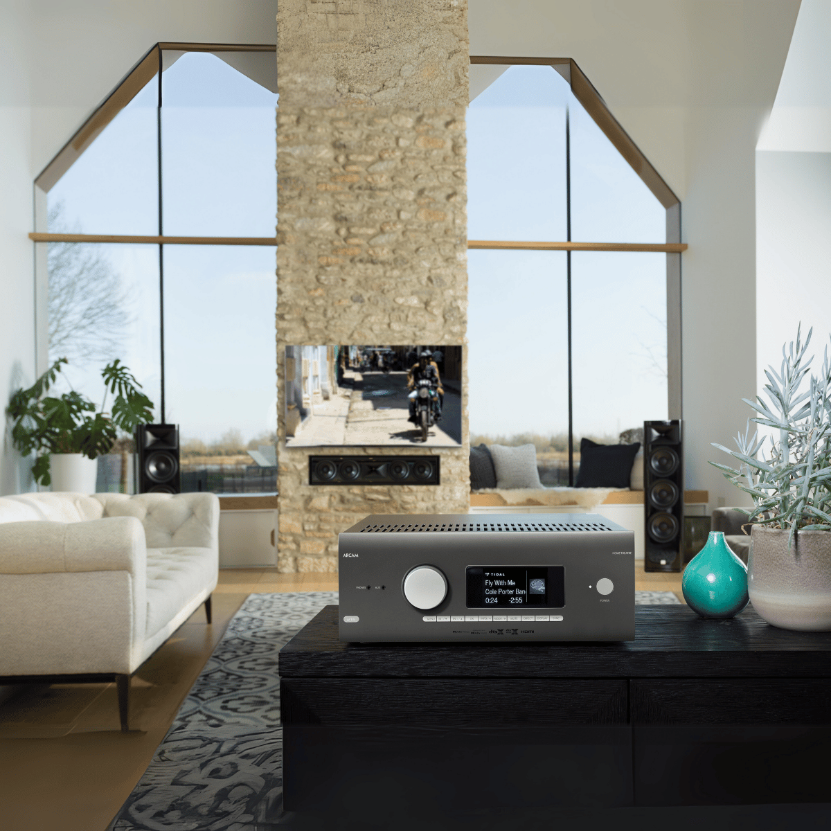 Arcam AVR5 7-channel AV Receiver