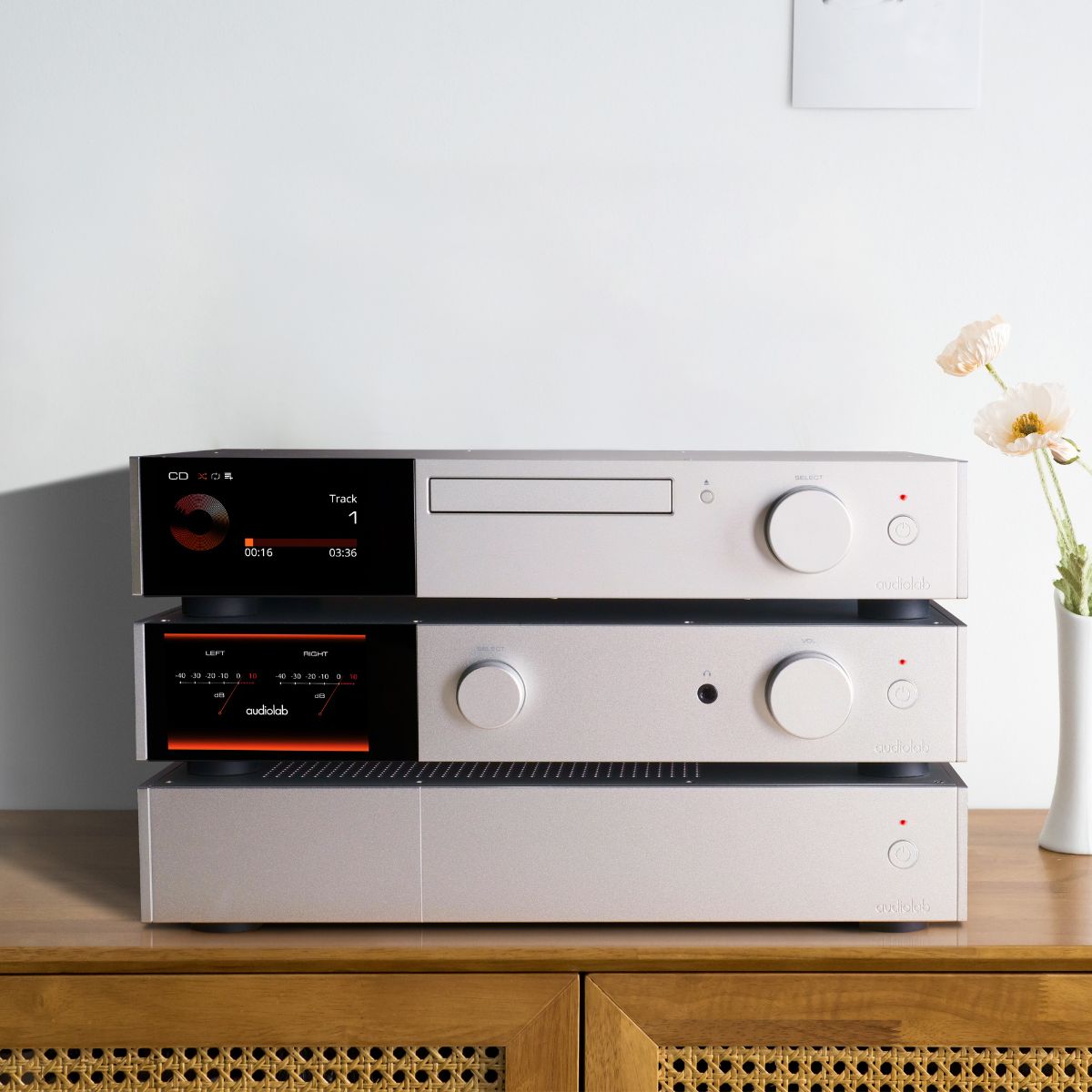 Audiolab 9000P Power Amplifier Silver #colour_silver