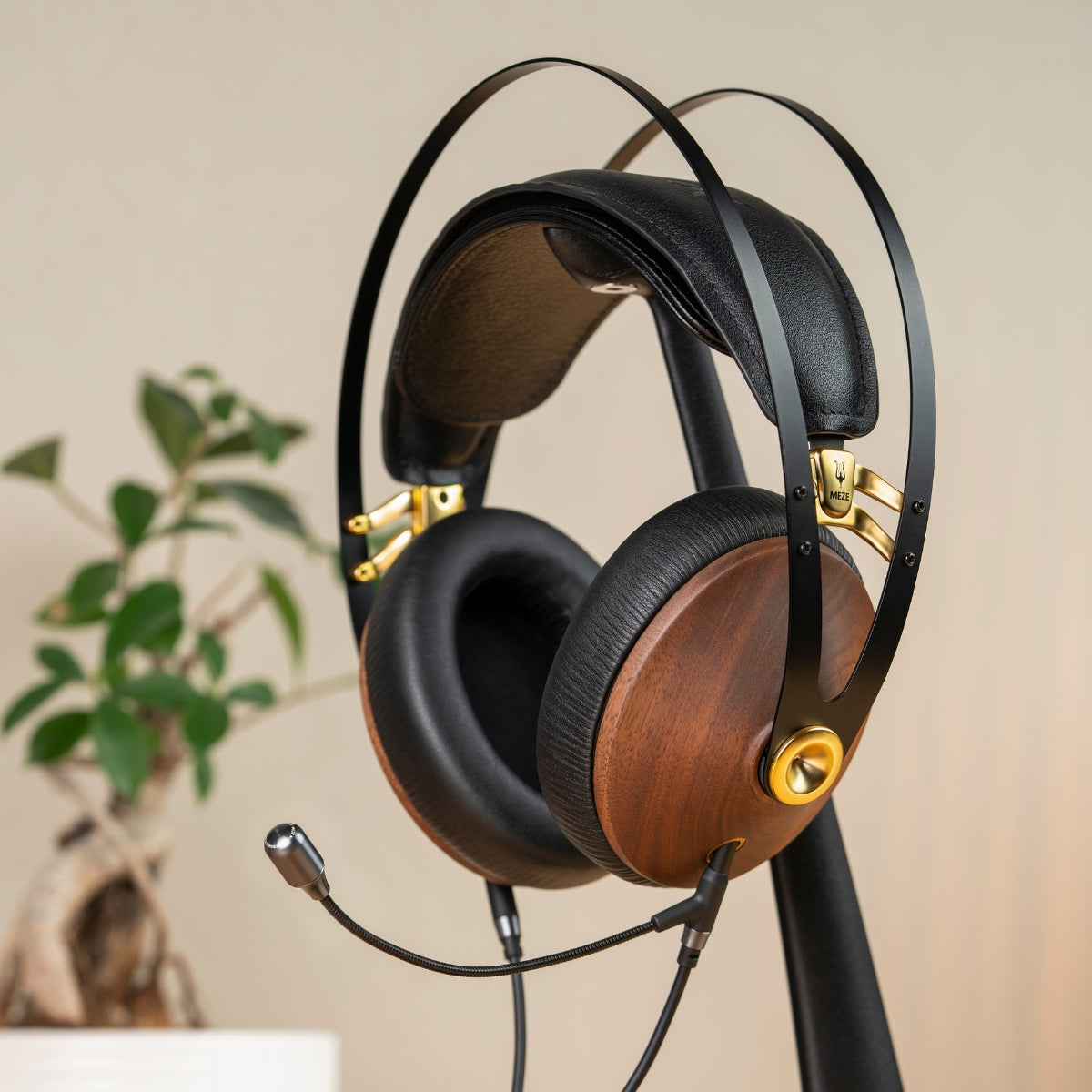 Meze 99 Classic Headset #Colour_gold & walnut