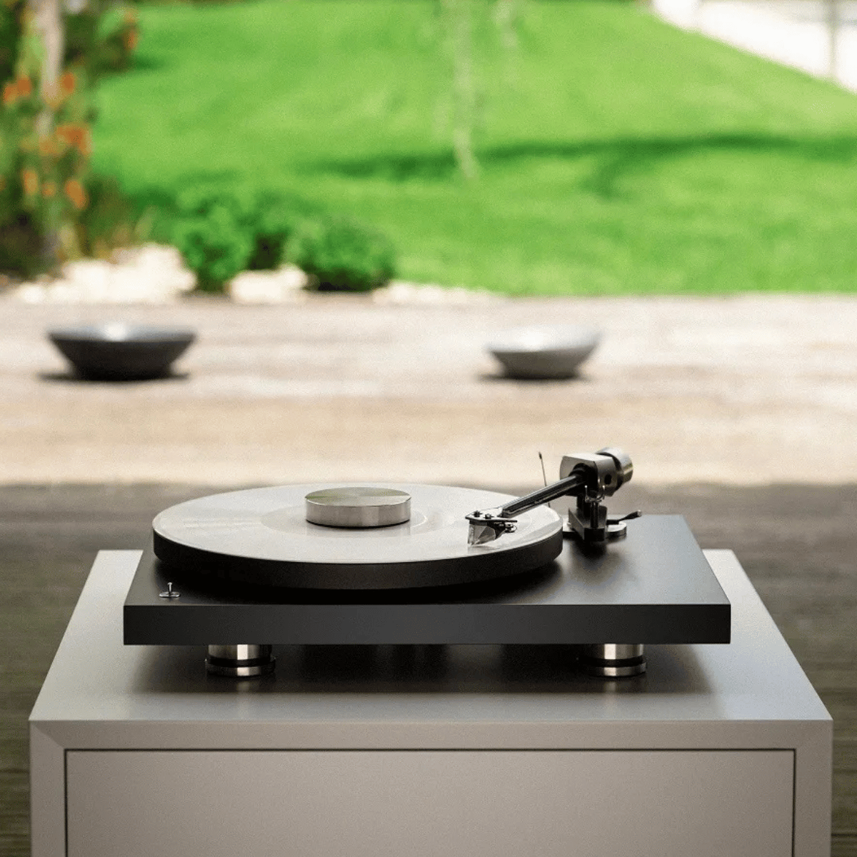 Pro-Ject Debut Pro B Balanced Turntable Satin Black #colour_satin black