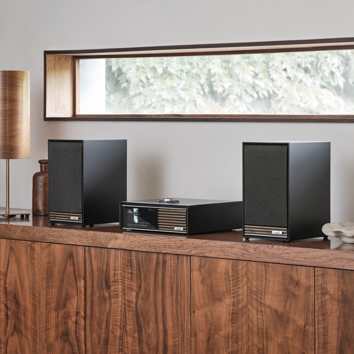 Ruark Sabre R Bookshelf Speakers #colour_Satin charcoal cabinet and walnut grille