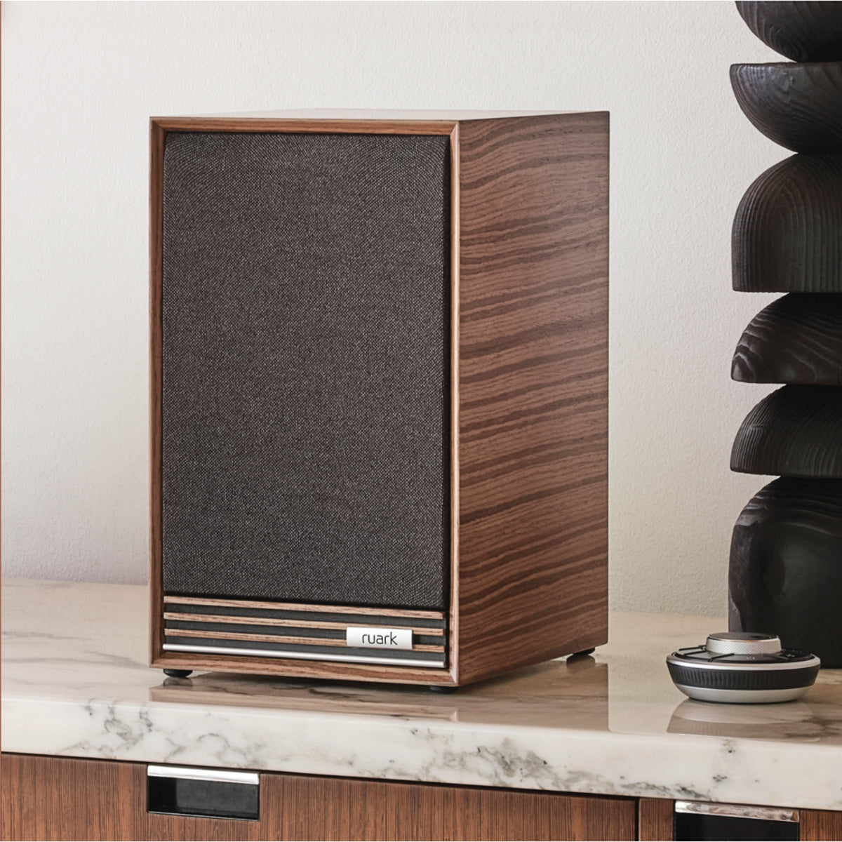 Ruark Sabre R Bookshelf Speakers #colour_Fused walnut veneer cabinet and grille