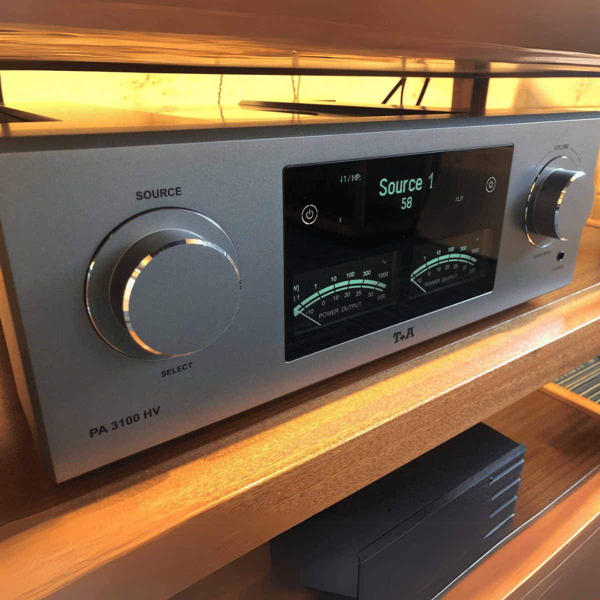 T+A Hi-Fi PA 3100 HV Integrated Amplifier Titanium #colour_titanium