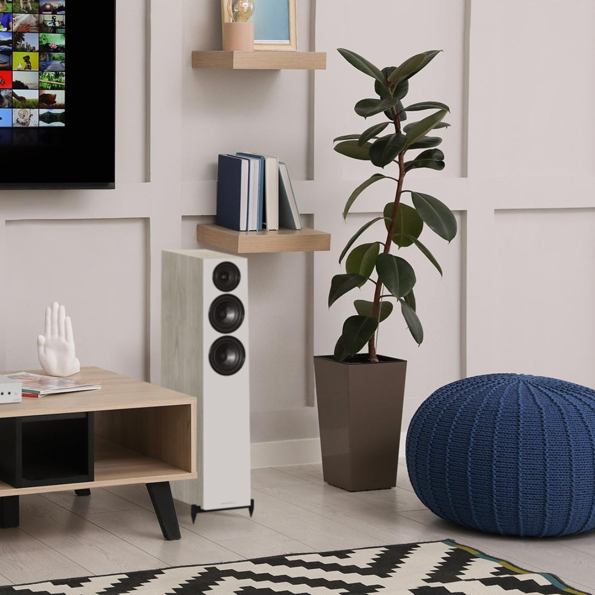 Wharfedale Diamond 12.3 Floorstanding Speakers #colour_light oak