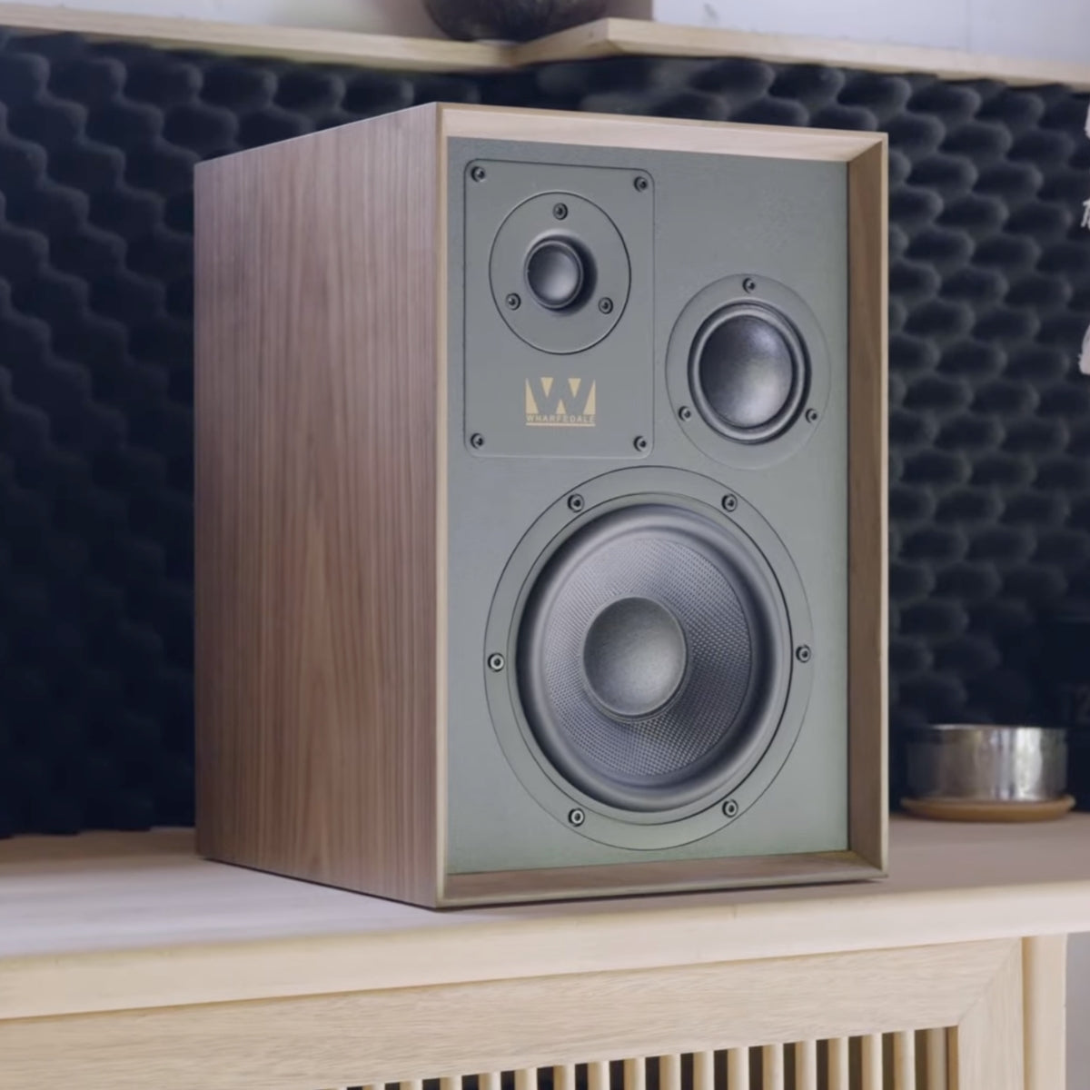 Wharfedale Super Denton Bookshelf Speakers Walnut #colour_walnut