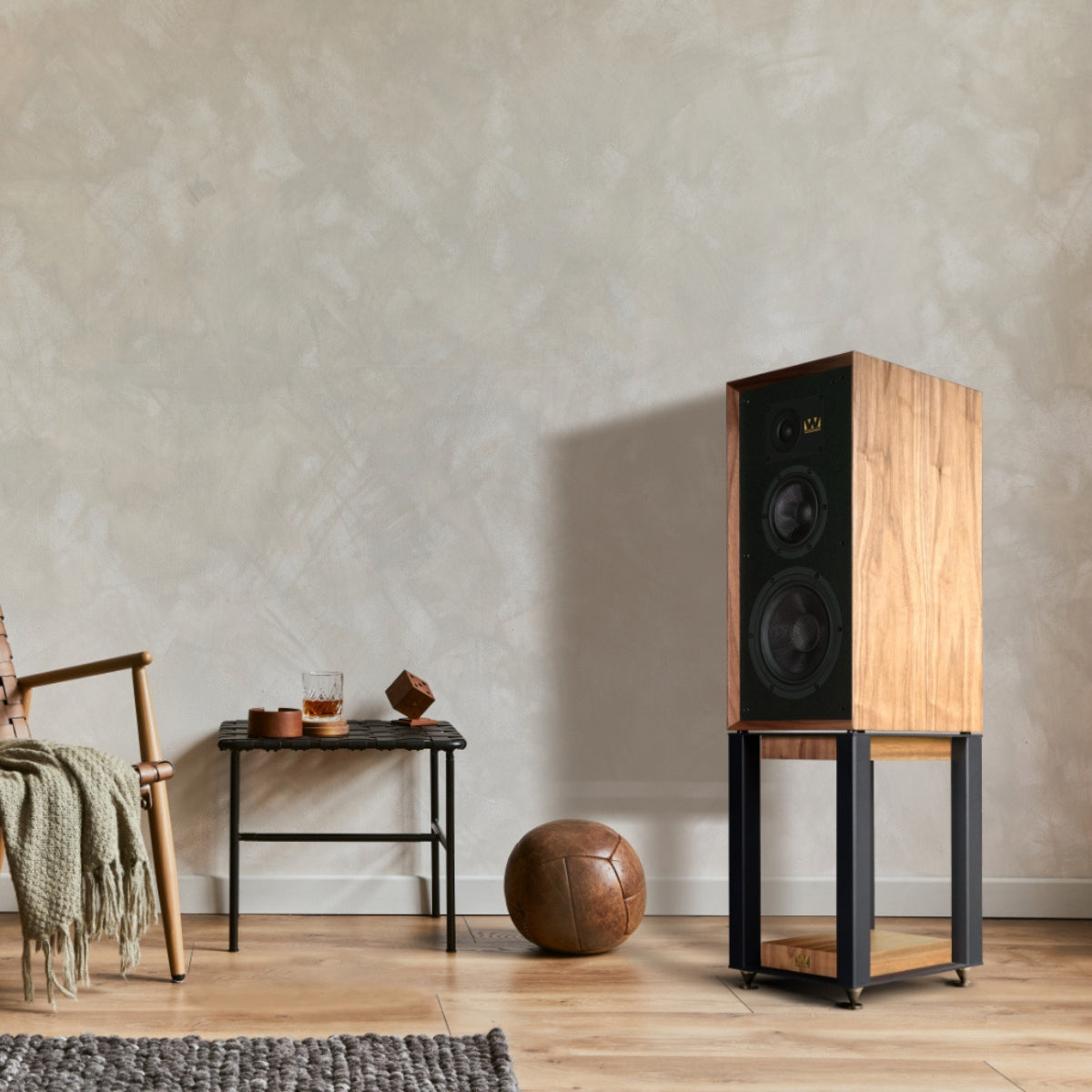 Wharfedale Super Linton Loudspeakers Walnut #colour_walnut