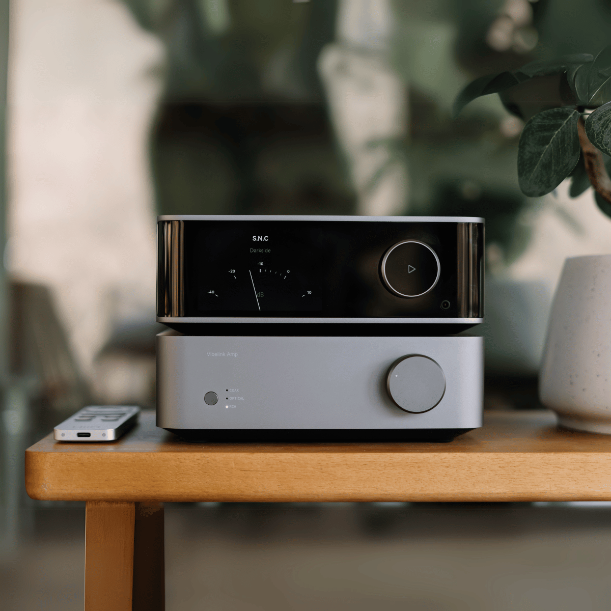 Wiim Vibelink Integrated Amplifier Life Style